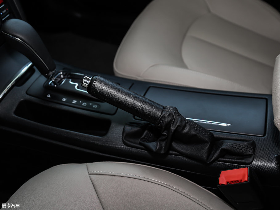 2016vB70 2.0L ԄӺA