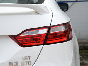 2016款1.8T 自动运动尊贵型 尾灯