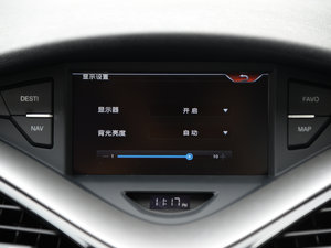 2016款1.8T 自动运动尊贵型 中控区