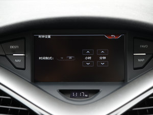 2016款1.8T 自动运动尊贵型 中控区