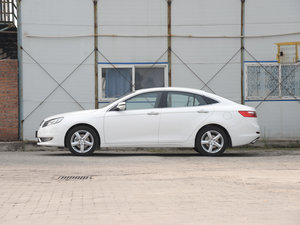 2016款2.0L 自动豪华型 正侧（左）