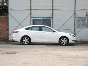 2016款2.0L 自动豪华型 整体外观