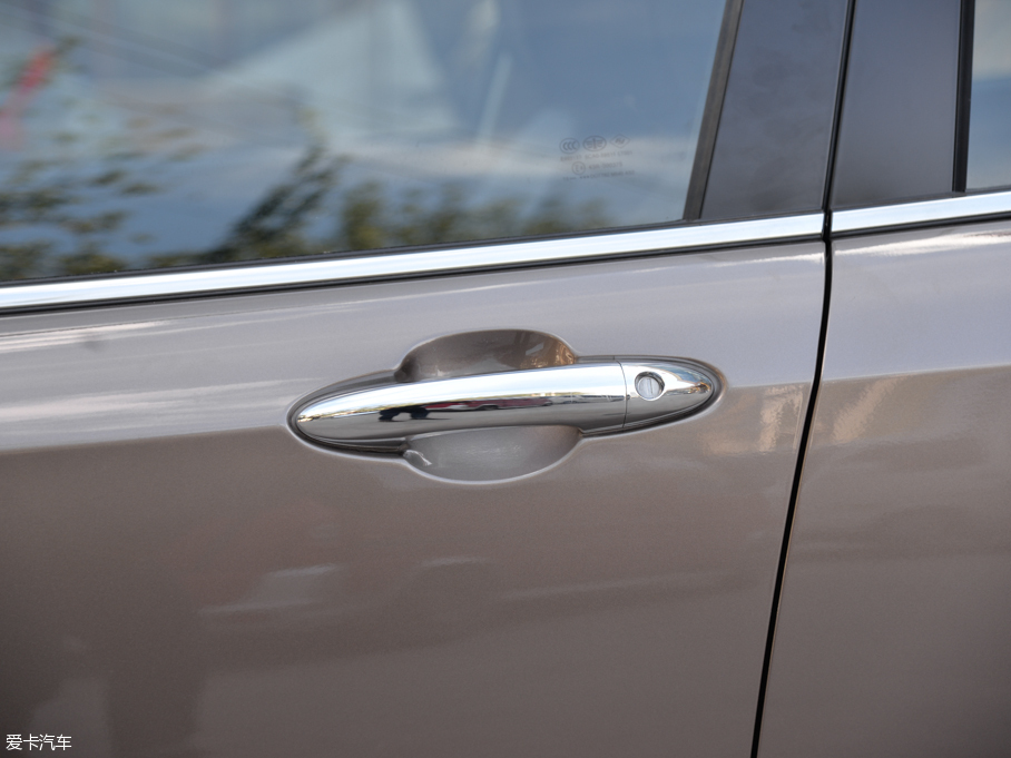 2016vX80 2.0L ԄӺA