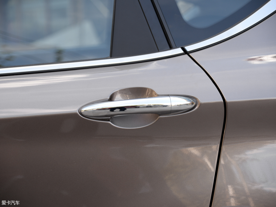 2016vX80 2.0L ԄӺA