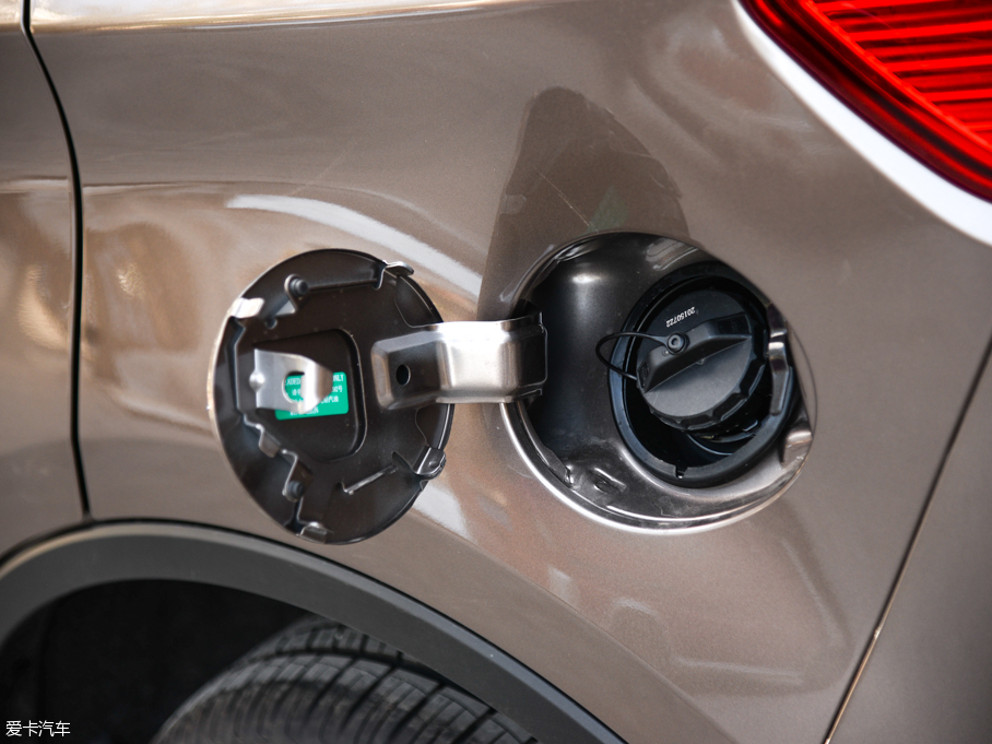 2016vX80 2.0L ԄӺA