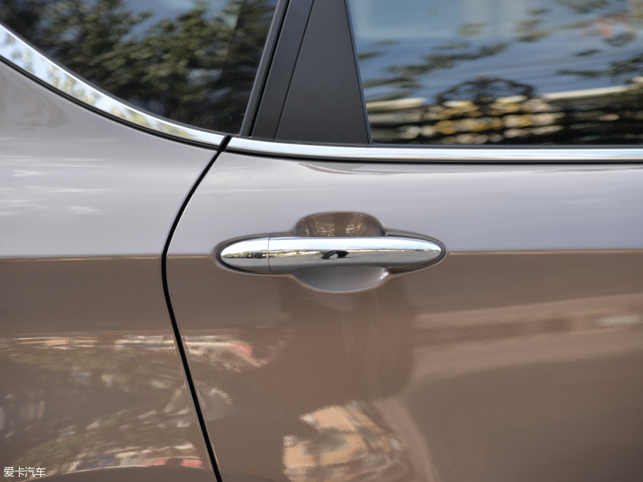 2016vX80 2.0L ԄӺA