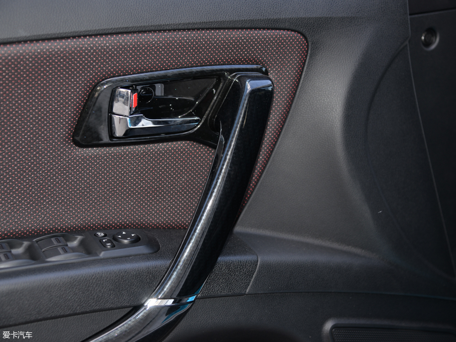 2016��vX80 1.8T �Ԅ��\����