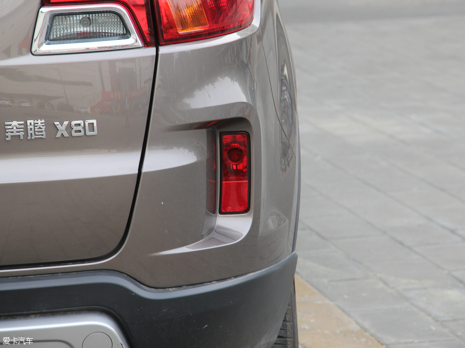 2016��vX80 2.0L �ԄӺ��A��