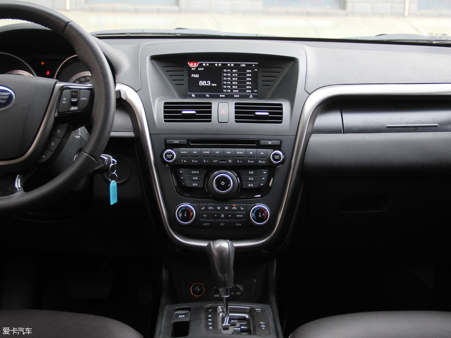 2016vX80 2.0L Ԅ(dng)A