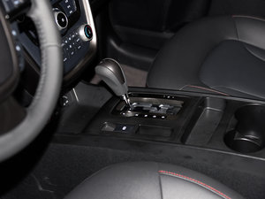 2016款1.8T 自动豪华型 换挡杆