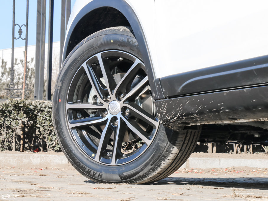 2017vX40 1.6L ԄF