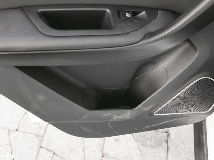 2017vX40 1.6L ԄF