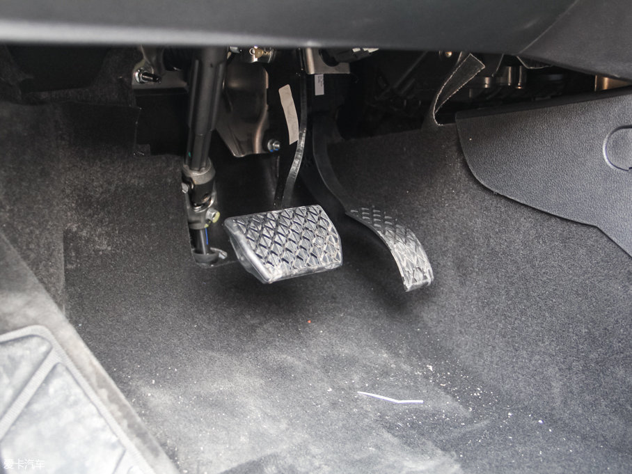 2017vX40 1.6L ԄӺA