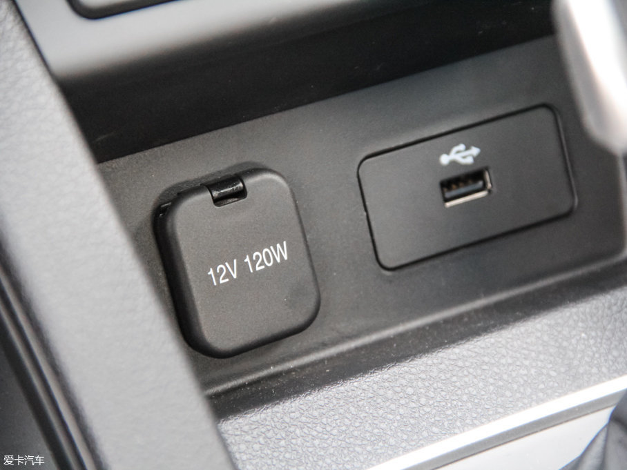 2017��vX40 1.6L �ԄӺ��A��