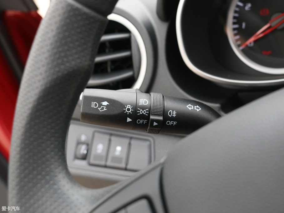 2017��vX40 1.6L �ԄӺ��A��