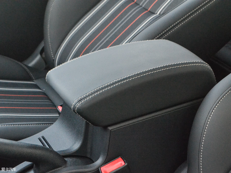 2017vX40 1.6L քӺA