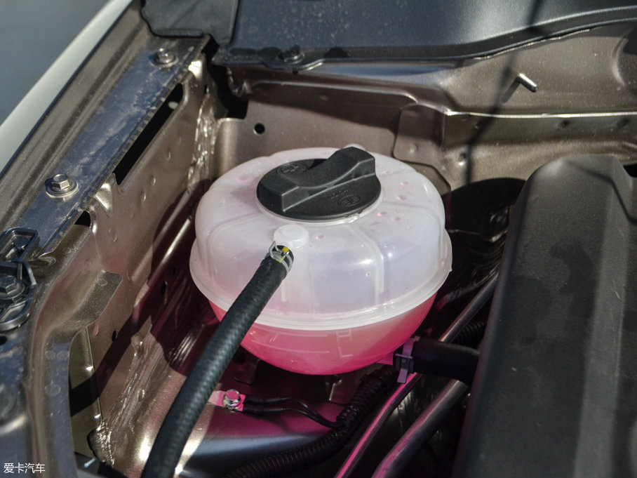 2017vX40 1.6L քӺA