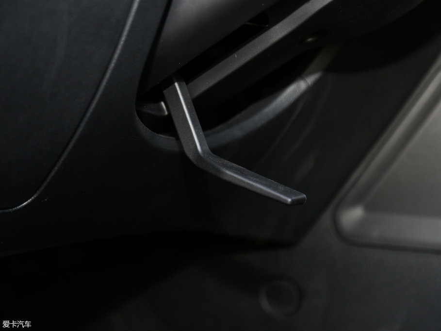 2017vX40 1.6L ԄF¿