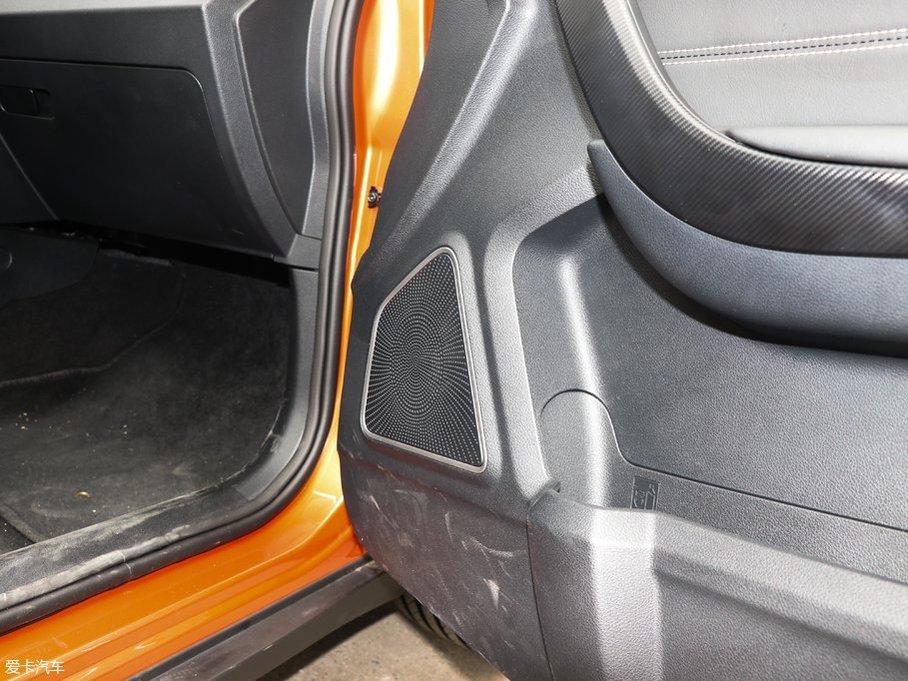 2017vX40 1.6L քӺA