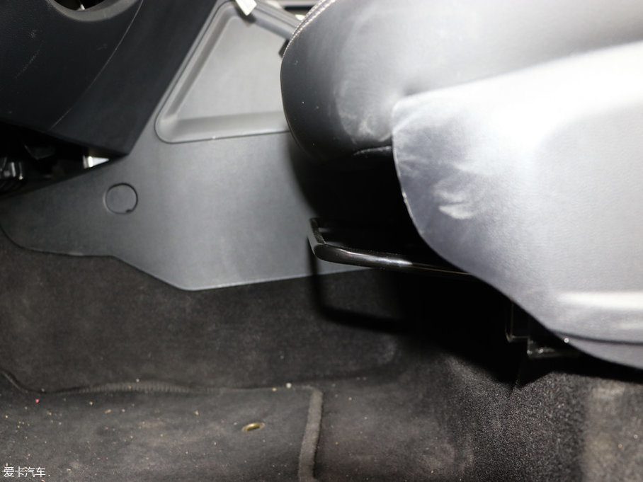 2017vX40 1.6L քӺA