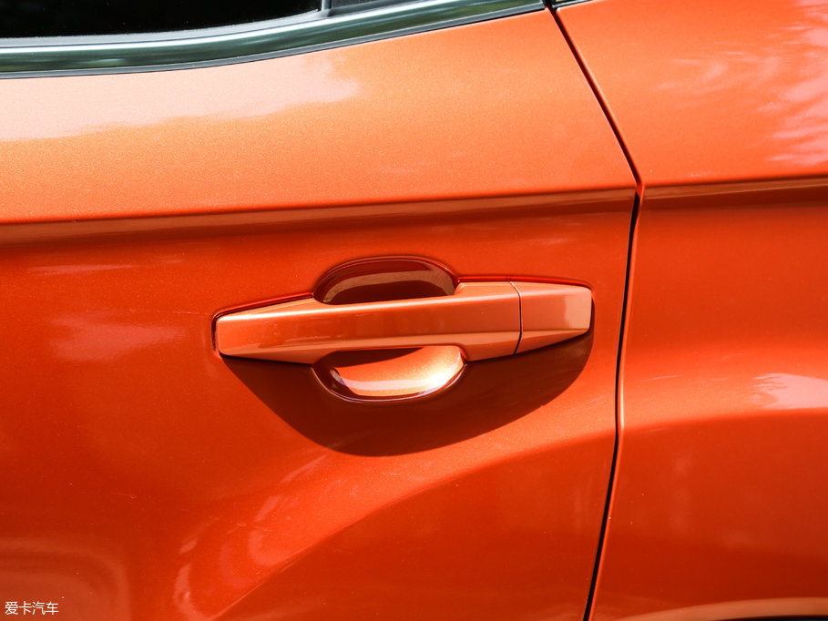 2017��vX40 1.6L �ք�(d��ng)���F��