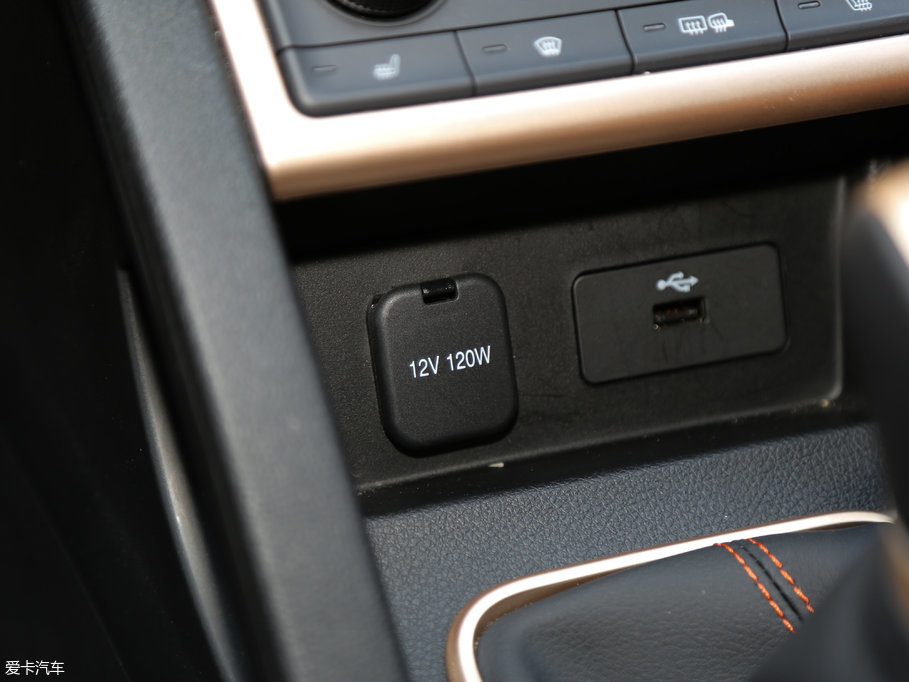 2017��vX40 1.6L �ք����F��