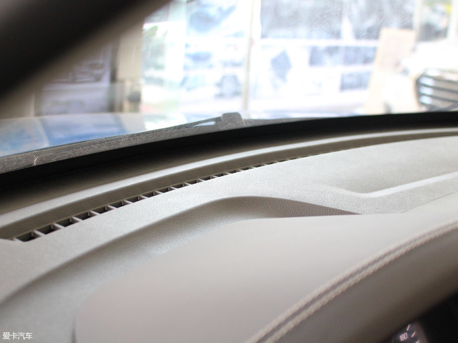 2017vX40 1.6L քӺA