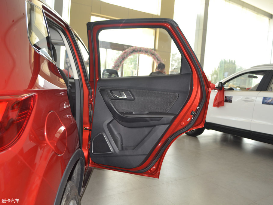 2017vX40 1.6L քm