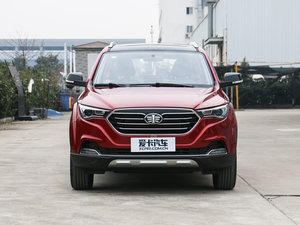 2017款1.6L 自动豪华型 正前