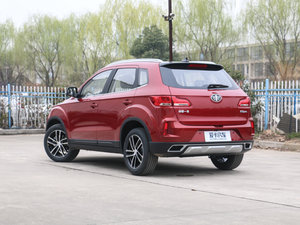 2017款1.6L 自动豪华型 左后45度