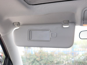 2017款1.6L 自动豪华型 遮阳板（左）