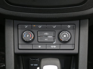 2017款1.6L 自动豪华型 空调调节