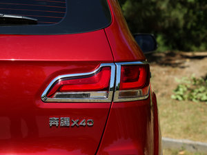 2017款1.6L 自动尊贵致酷型 尾灯