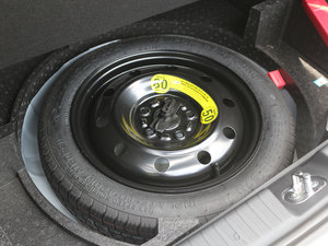 2017款1.6L 手动尊享型 备胎
