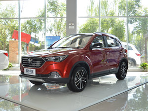 2017款1.6L 自动尊享型 左前45度