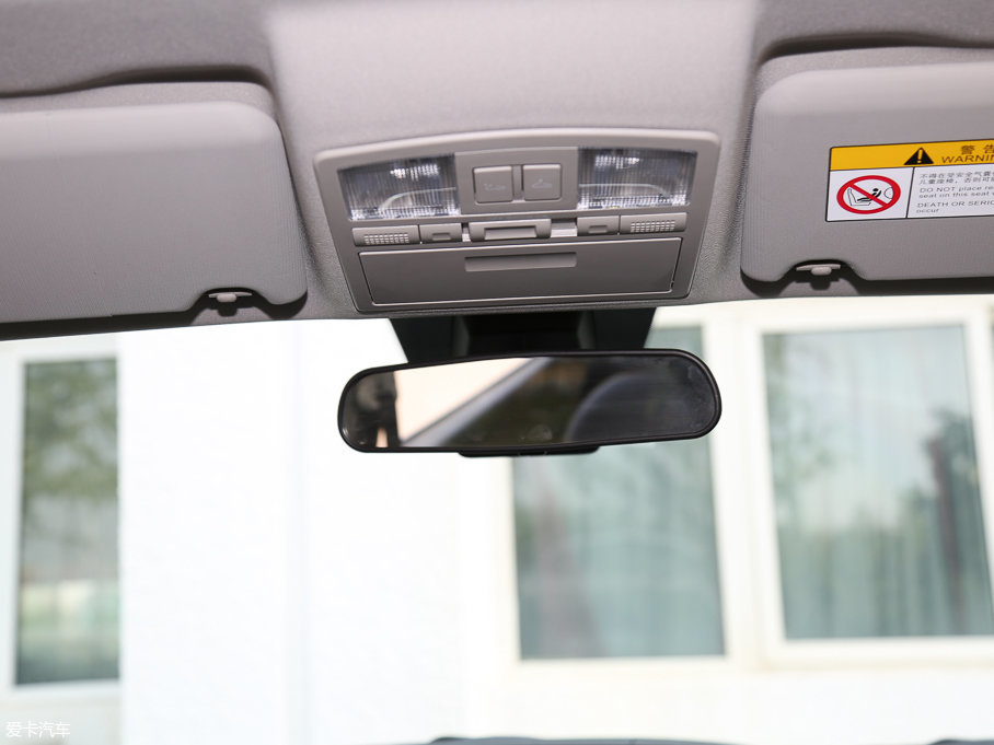 2017vX80 1.8T ԄӺA