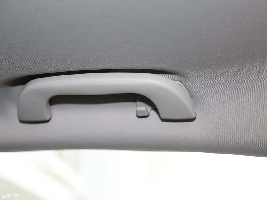 2017vX80 1.8T ԄӺA