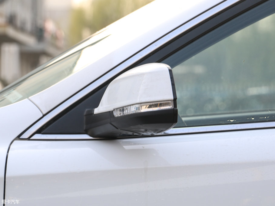 2017vX80 2.0L ԄӼg