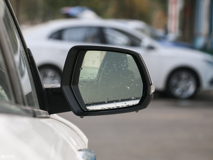 2017vX80 2.0L ԄӼg