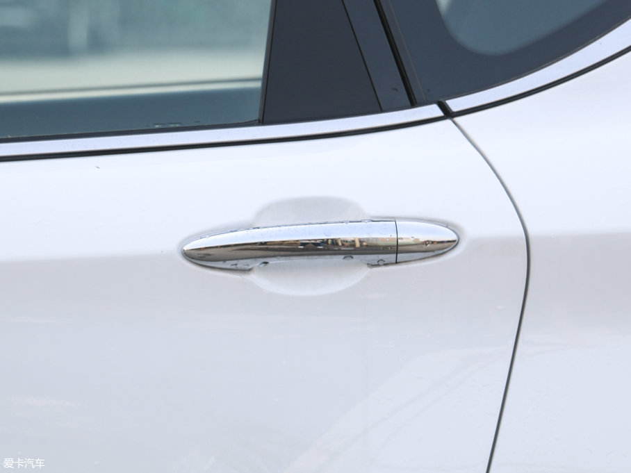 2017vX80 2.0L Ԅ(dng)g(sh)