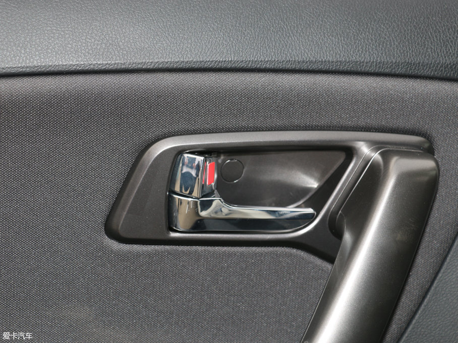 2017vX80 2.0L Ԅ(dng)g(sh)