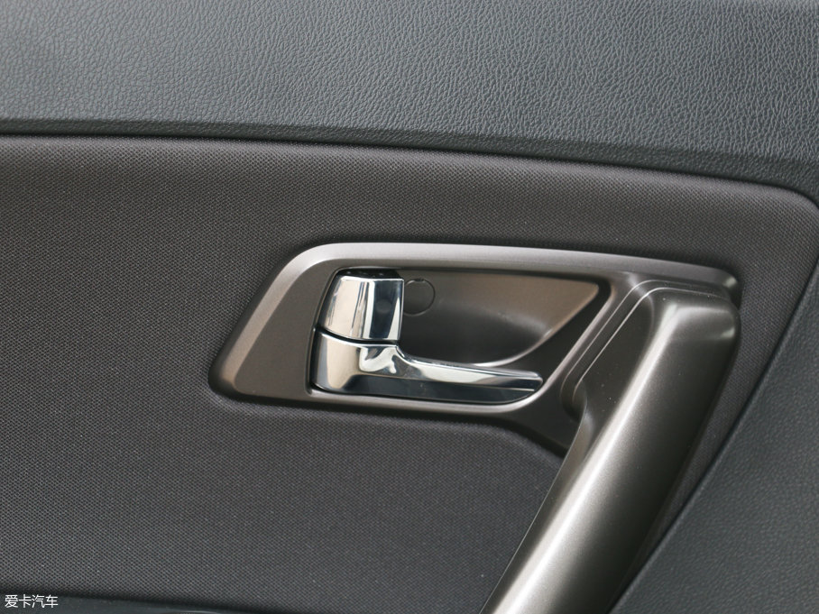 2017vX80 2.0L ԄӼg