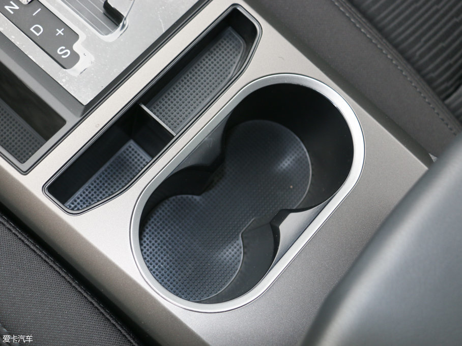 2017vX80 2.0L ԄӼg