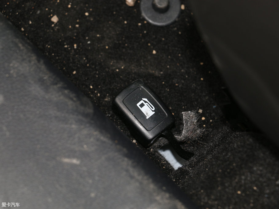 2017vX80 2.0L ԄӼg