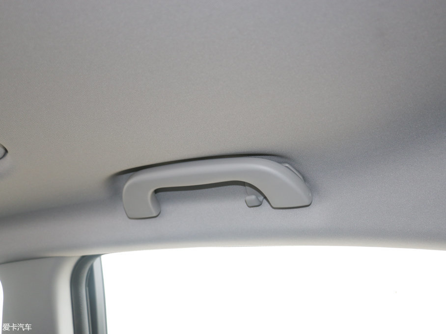 2017vX80 2.0L ԄӼg