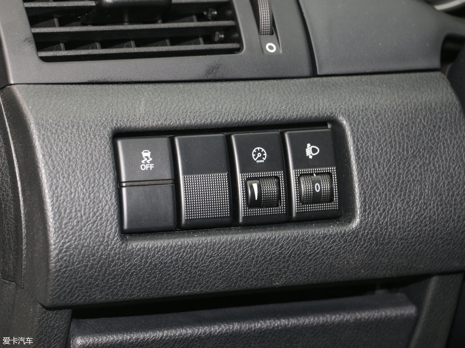 2017vX80 2.0L Ԅ(dng)g(sh)