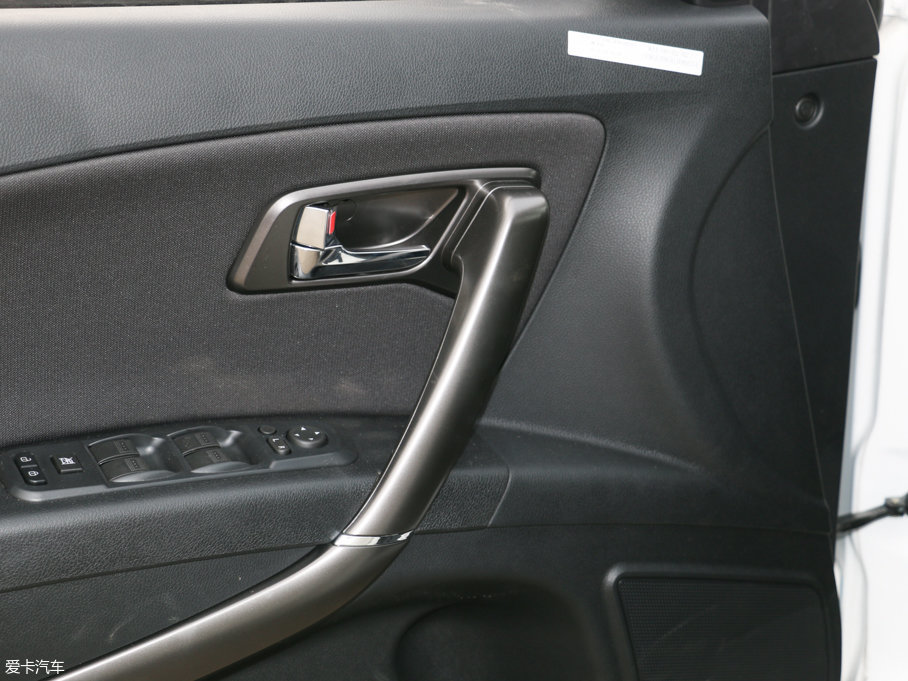 2017vX80 2.0L ԄӼg