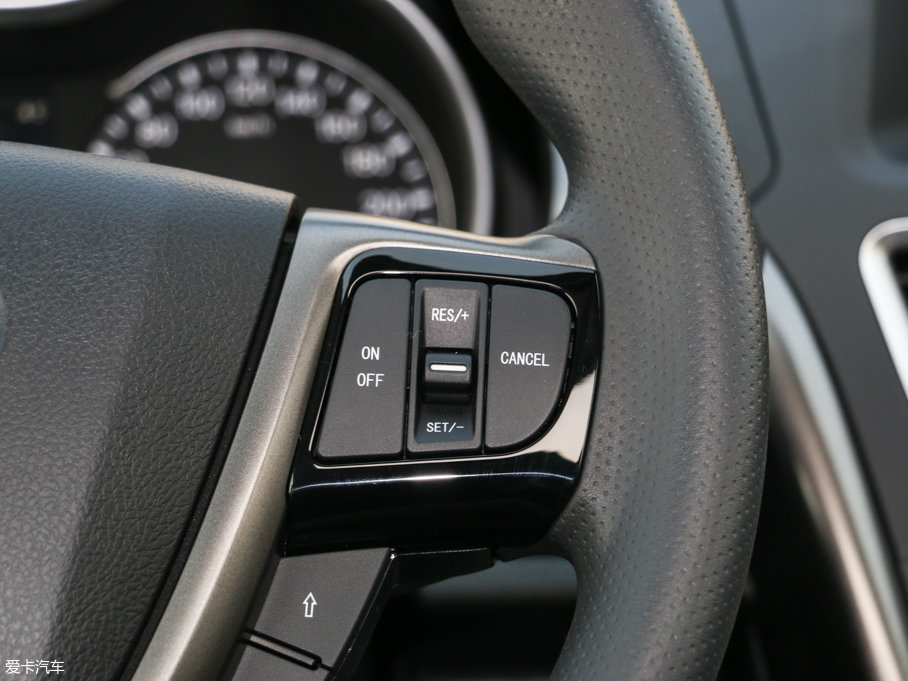 2017vX80 2.0L ԄӼg