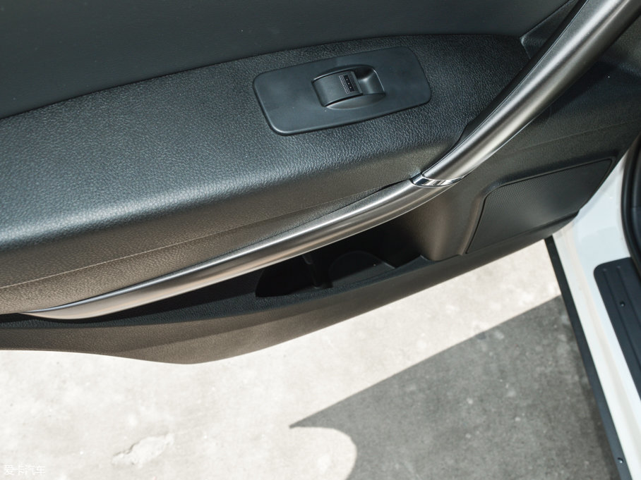 2017vX80 2.0L քӺA