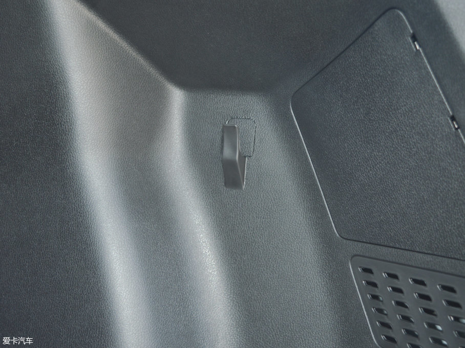 2017vX80 2.0L ք(dng)A